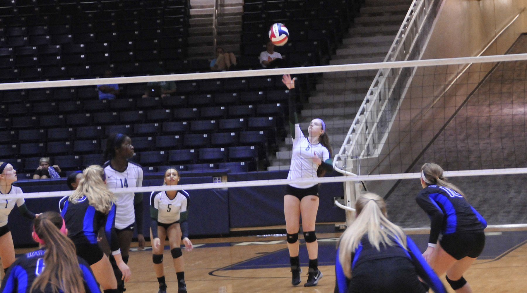 Cypress Falls advances in volleyball playoffs