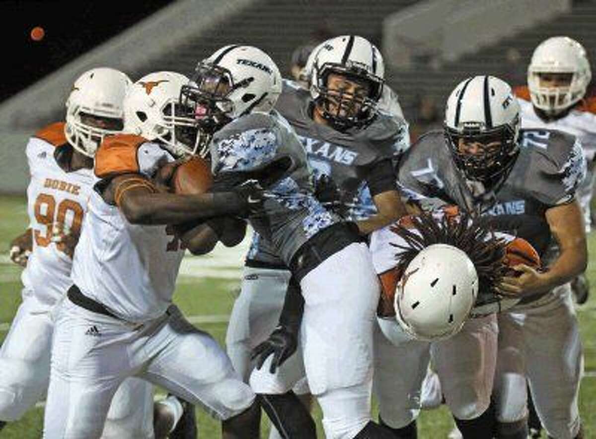 High school football preview District 226A