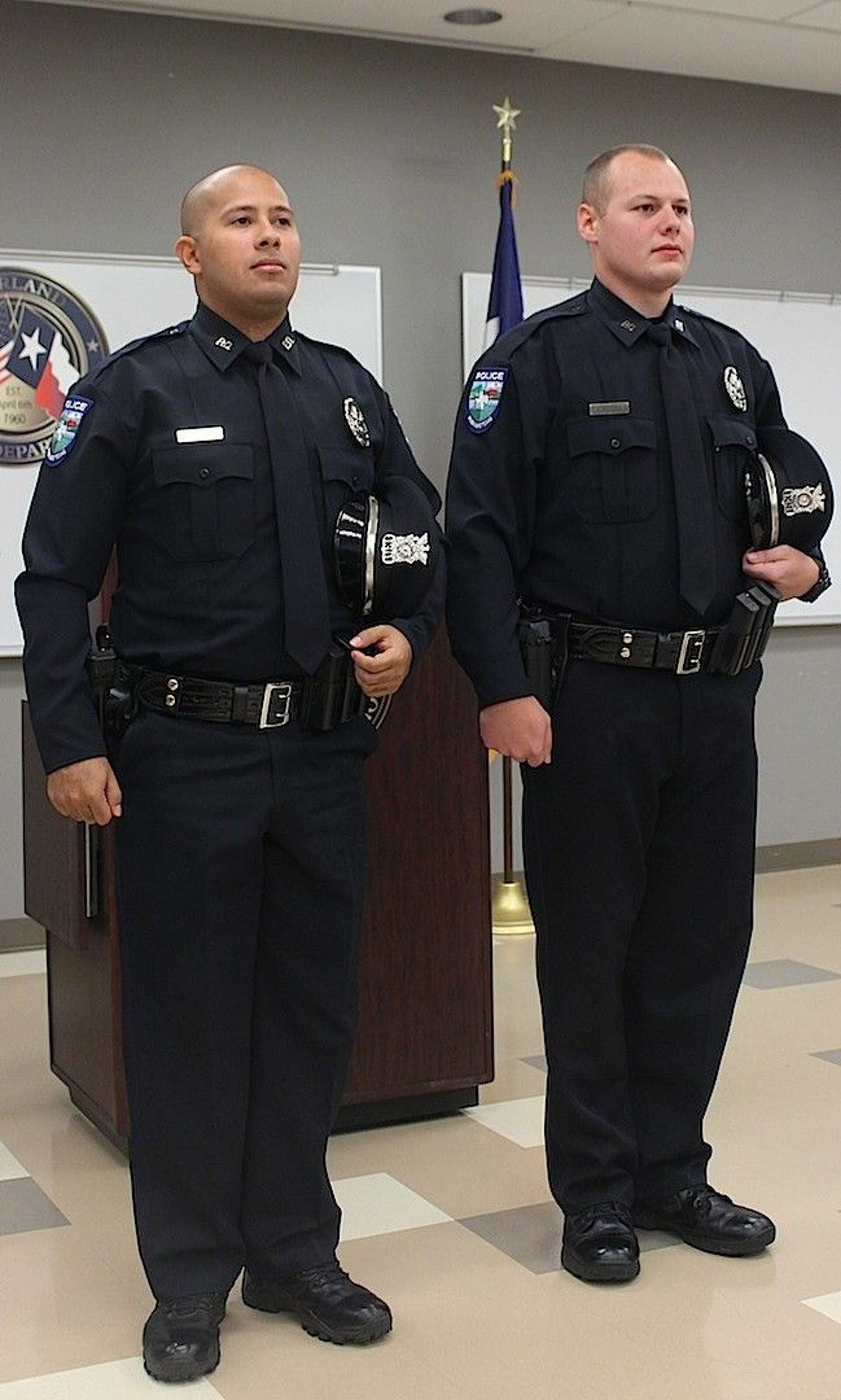 Pearland PD swears in new officers