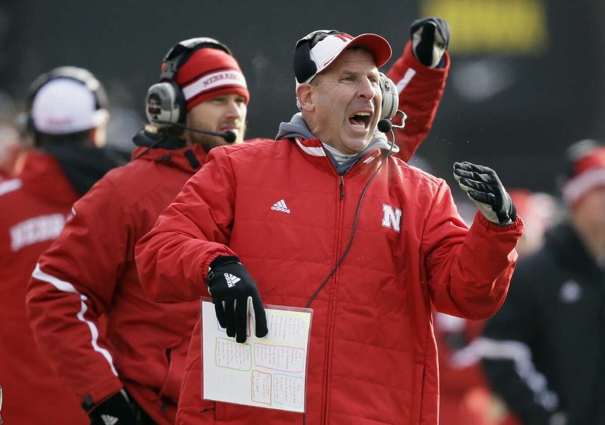 Former Nebraska coach Bo Pelini will become the new head coach at Youngstown State, according to an AP source.