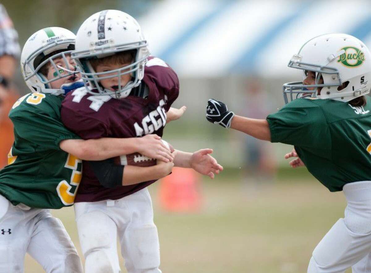 Southwest Football League begins series of preseason clinics