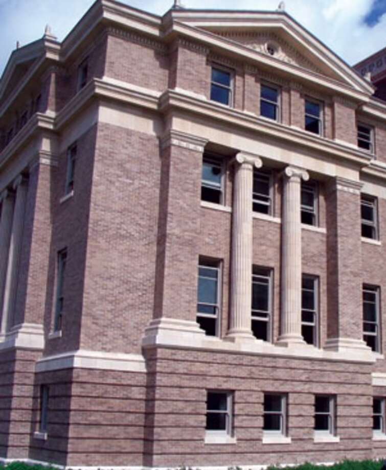 Corpus Christi s historic bygone courthouse may become luxury