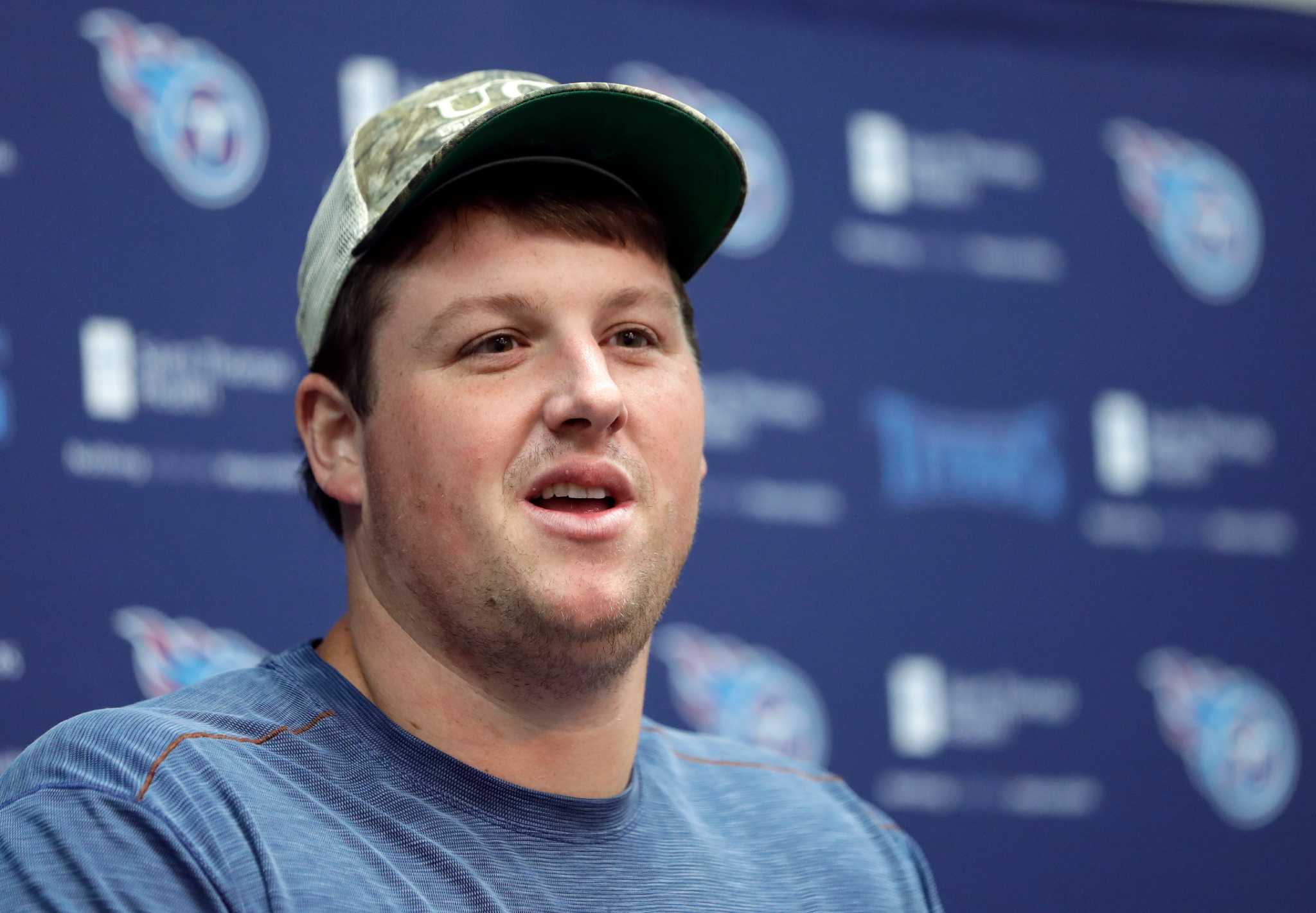 Titans' Ben Jones fined for taunting Texans