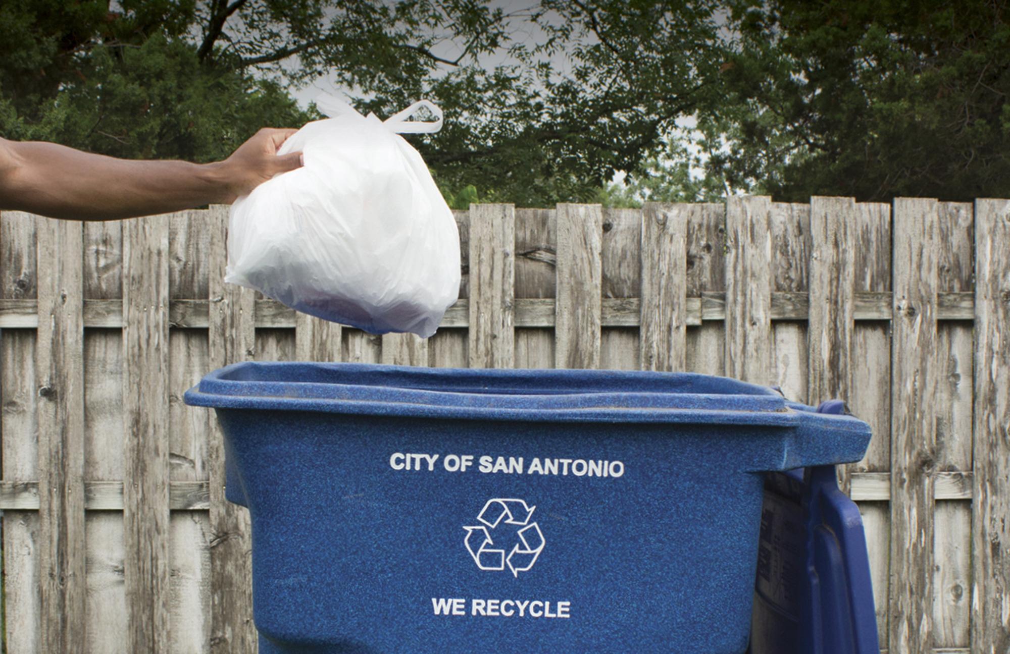 Plastic bag recycling plunges in S.A.