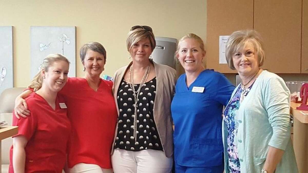 Teal Tales: Ovarian cancer support group founded by Humble, Kingwood women