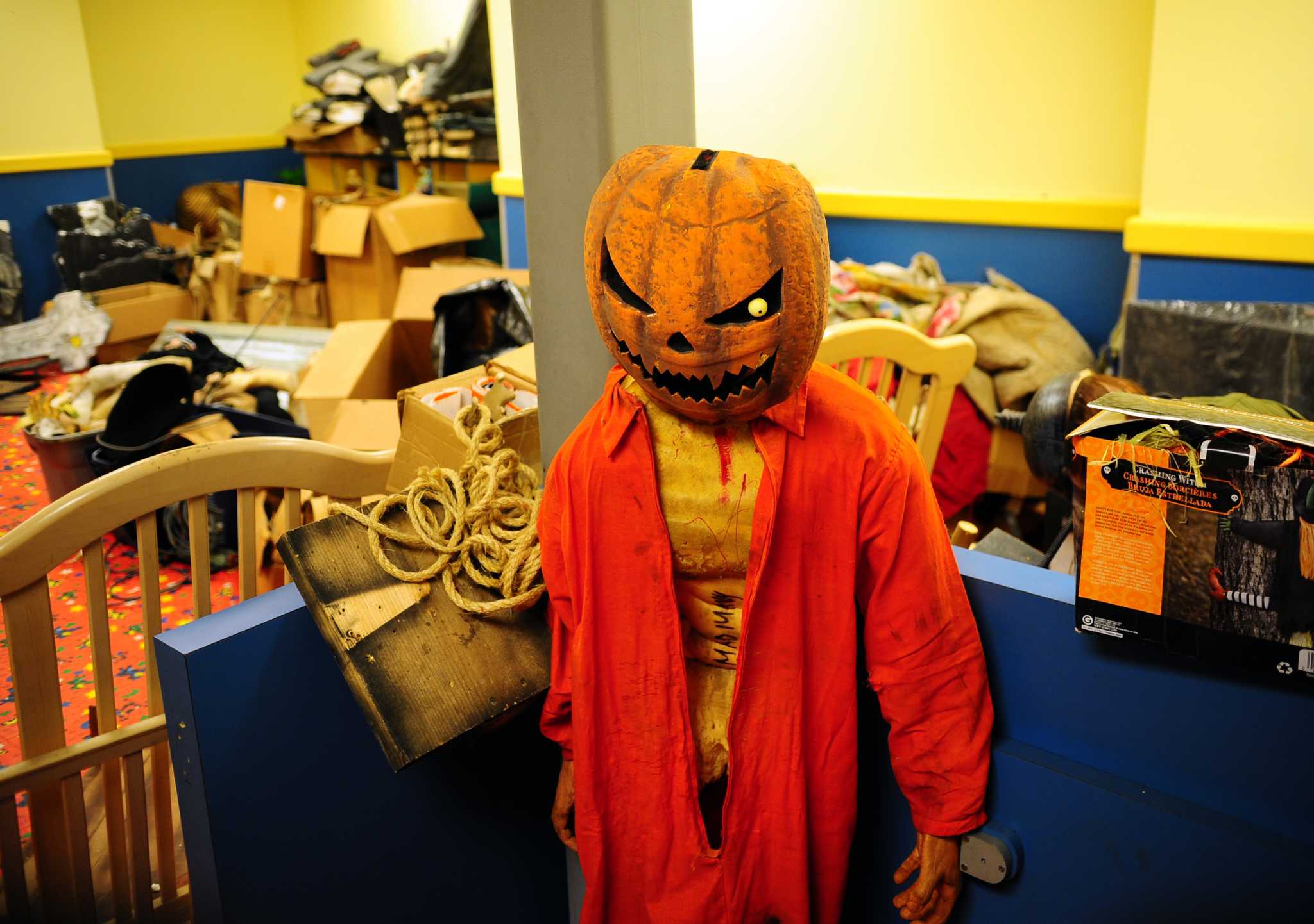 CT's Halloween attractions gear up months in advance - Vimarsana News