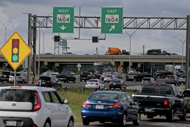 Major road closures on I-10 at Loop 1604 this weekend