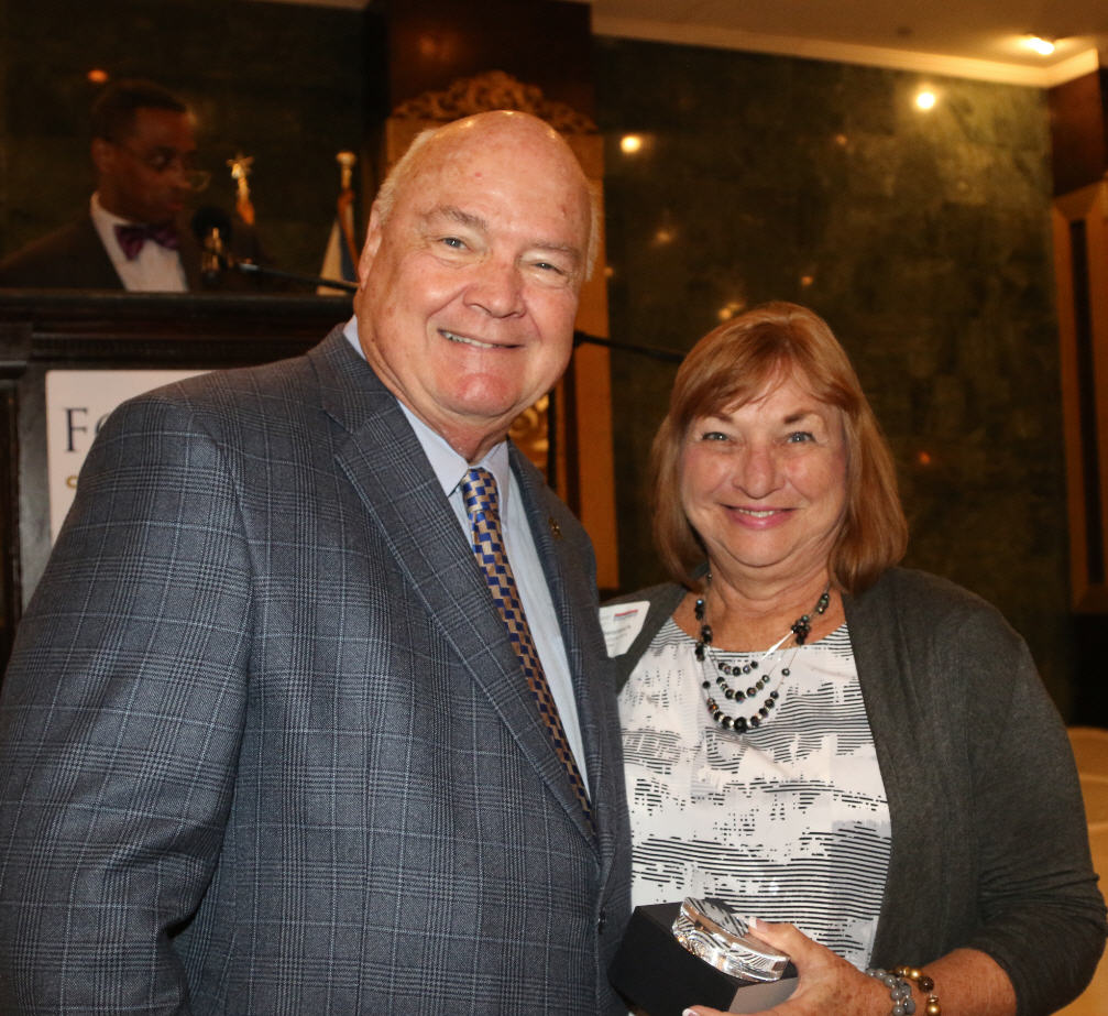 Sugar Land volunteer saluted