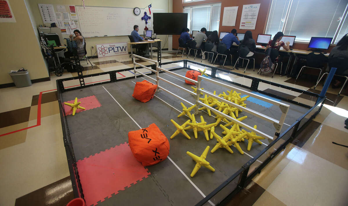 San Antonio young women hold their own at STEMfocused high school