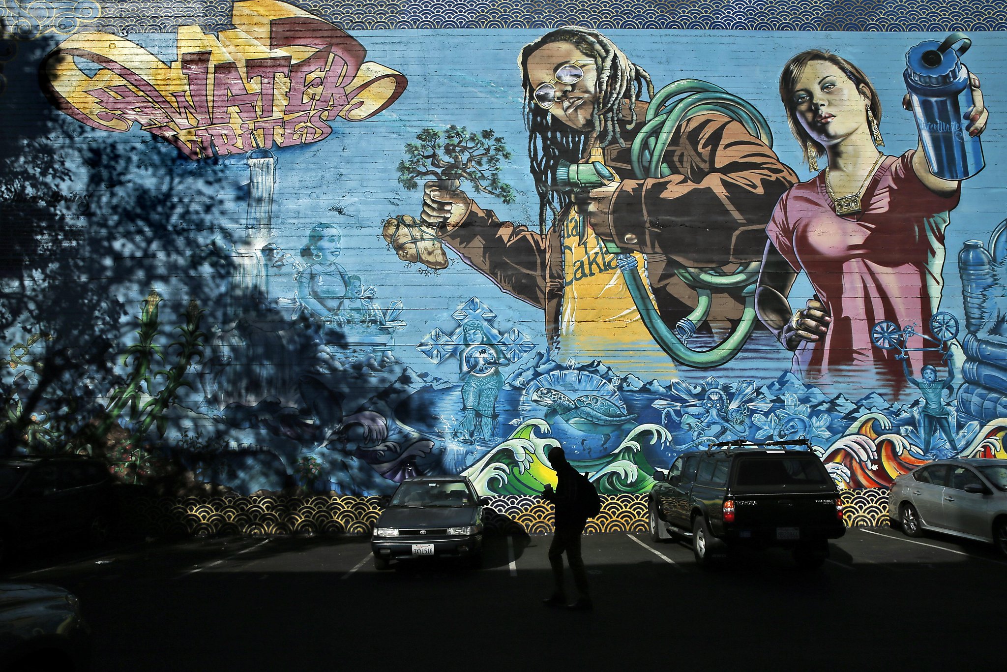 Muralist Connects Communities