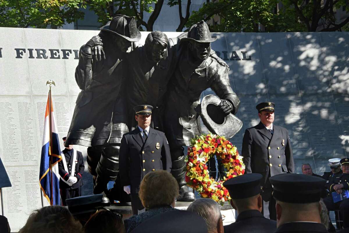 Photos Saluting fallen firefighters