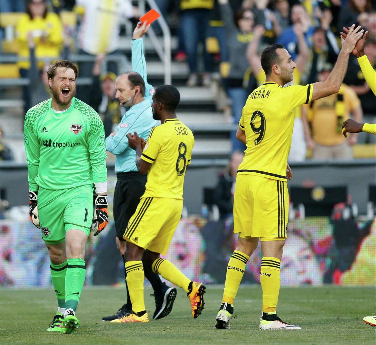 Houston Dynamo goalkeeper Tyler Deric (1) reacts after receiving a red card for an infraction against the Columbus Crew at Mapfre Stadium in Columbus, Ohio, on Saturday, April 23, 2016. (Barbara J. Perenic/Columbus Dispatch/TNS)