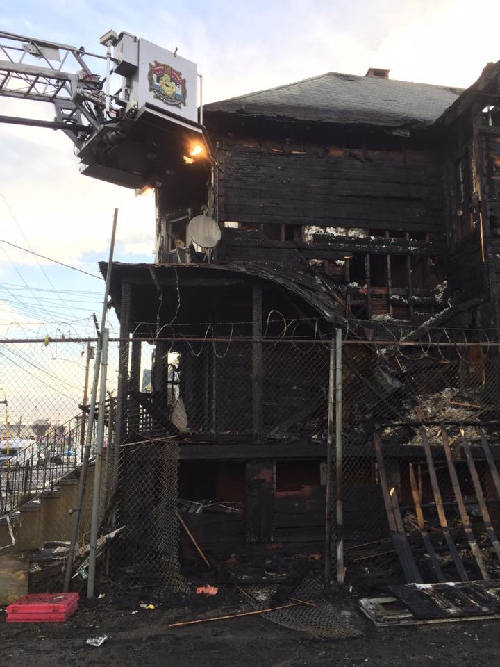 ‘Suspicious’ fire damages Bridgeport house