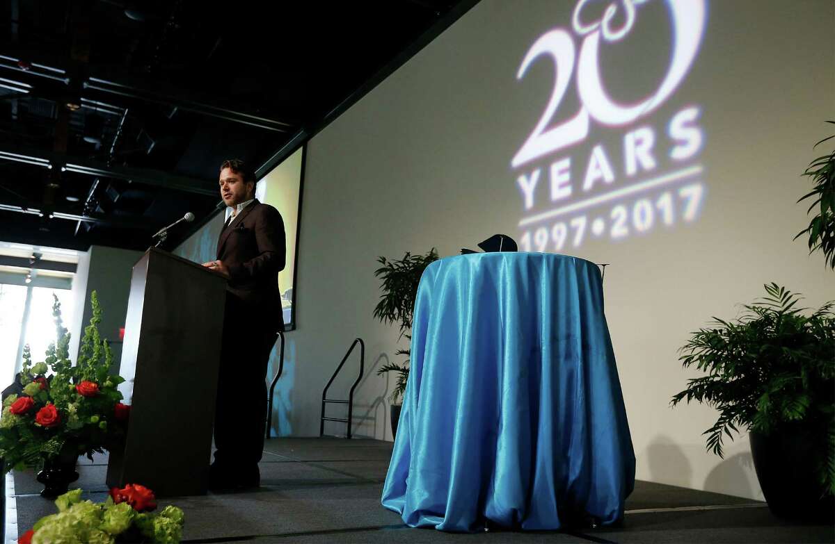 During his speech at the 20th anniversary luncheon for the Children’s Bereavement Center of South Texas, Zak Williams didn’t touch on the fact that his father, actor and comedian Robin Williams, took his own life, an act likely prompted by the suffering he endured from having Lewy body dementia.