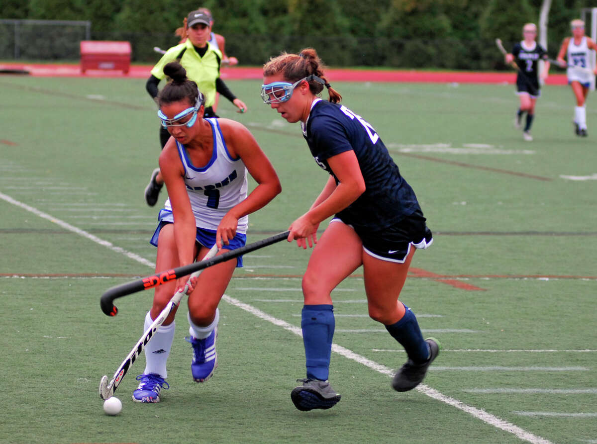 Field hockey Darien, Staples battle to 11 tie