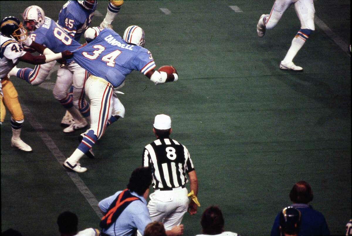 Run, hit, repeat. Earl Campbell's path to football greatness