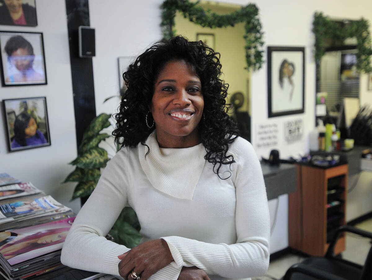 Bridgeport beauty salon marks 20 years