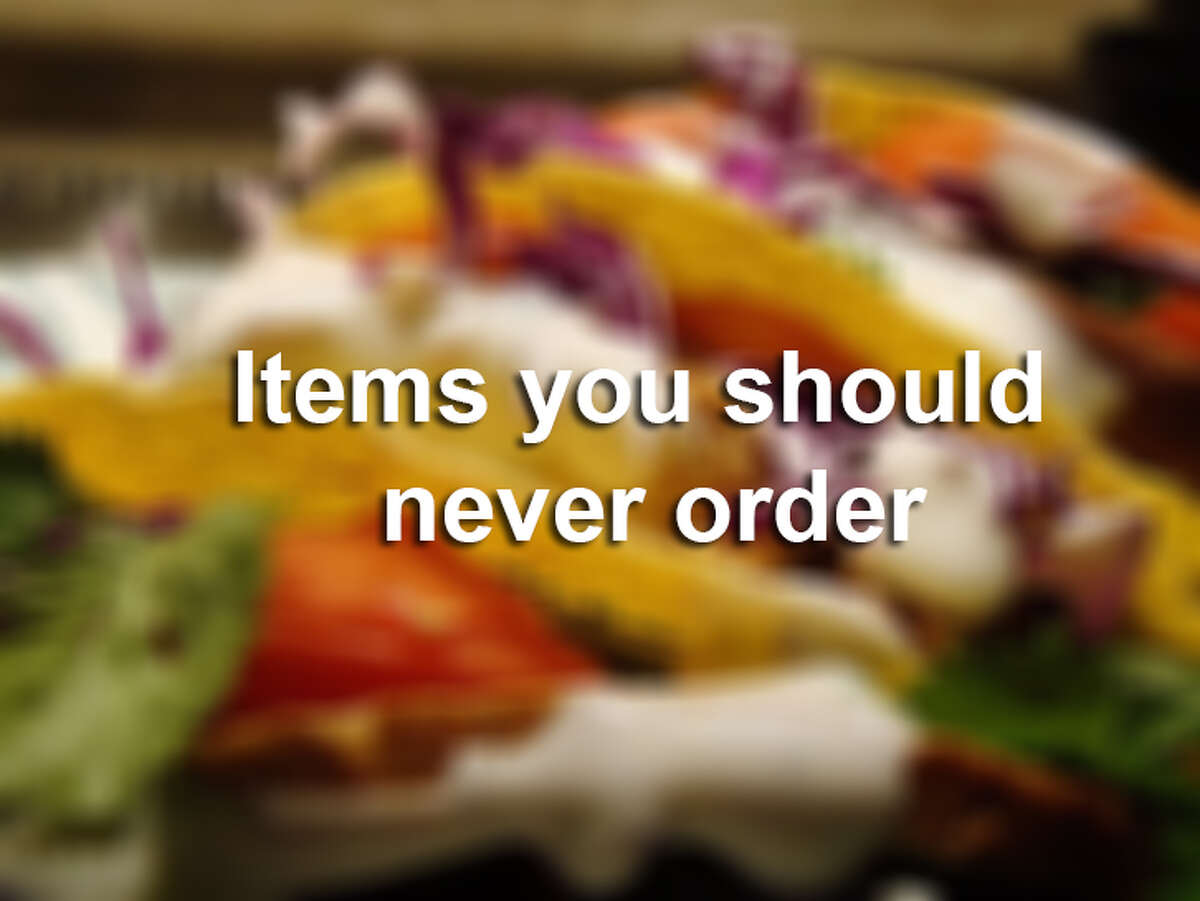 Fast food employees come clean about the foods you should never order, according to Reddit.