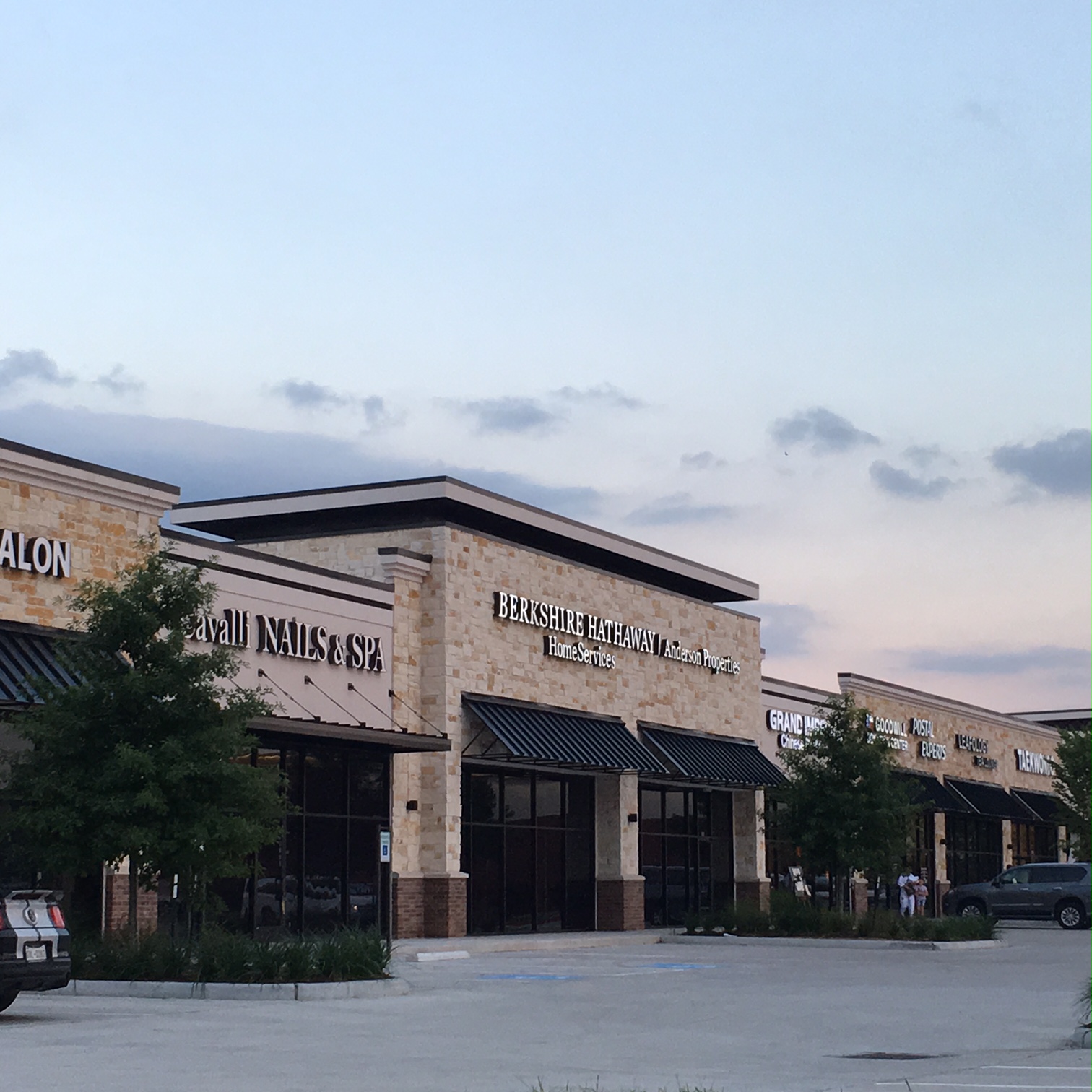 Retail Wrap Mont Belvieu sells 3 acres for a Cadillac Jack