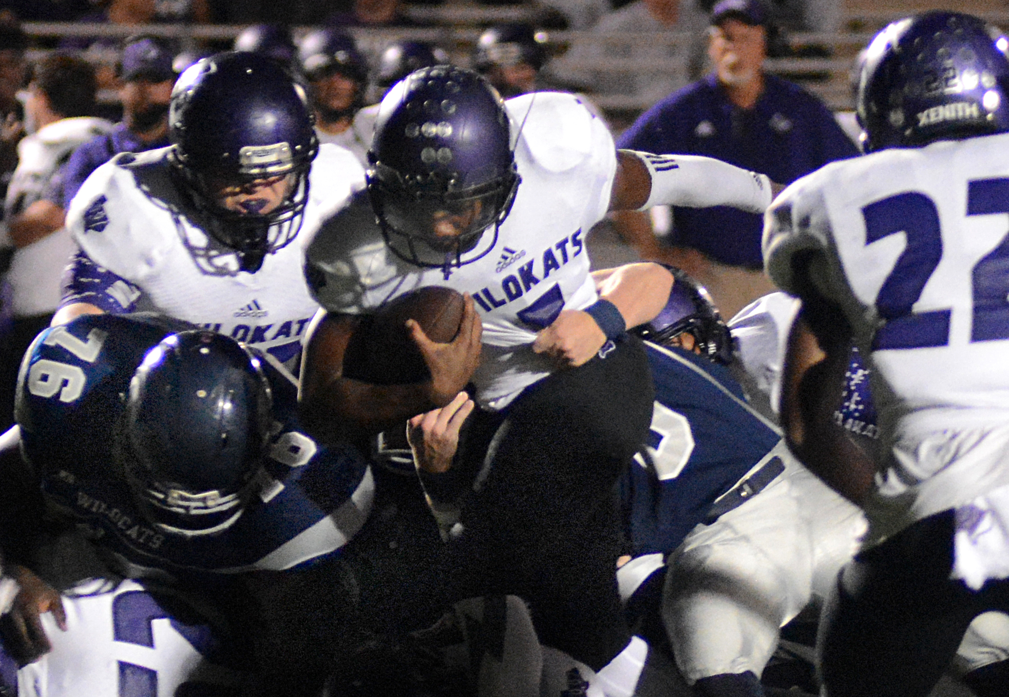Football Willis Hangs On To Beat Tomball Memorial 44 41 The Courier