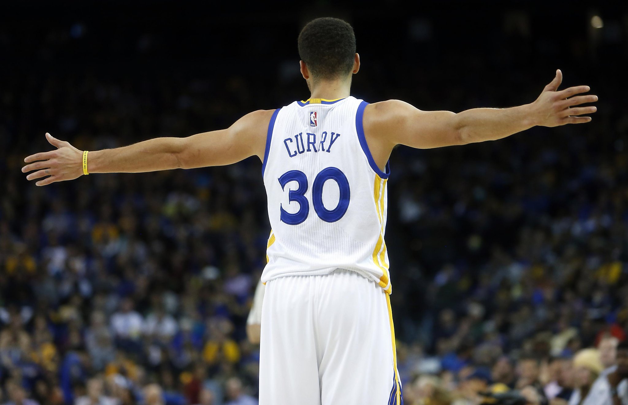 How Stephen Curry, a backtoback MVP, is training to improve