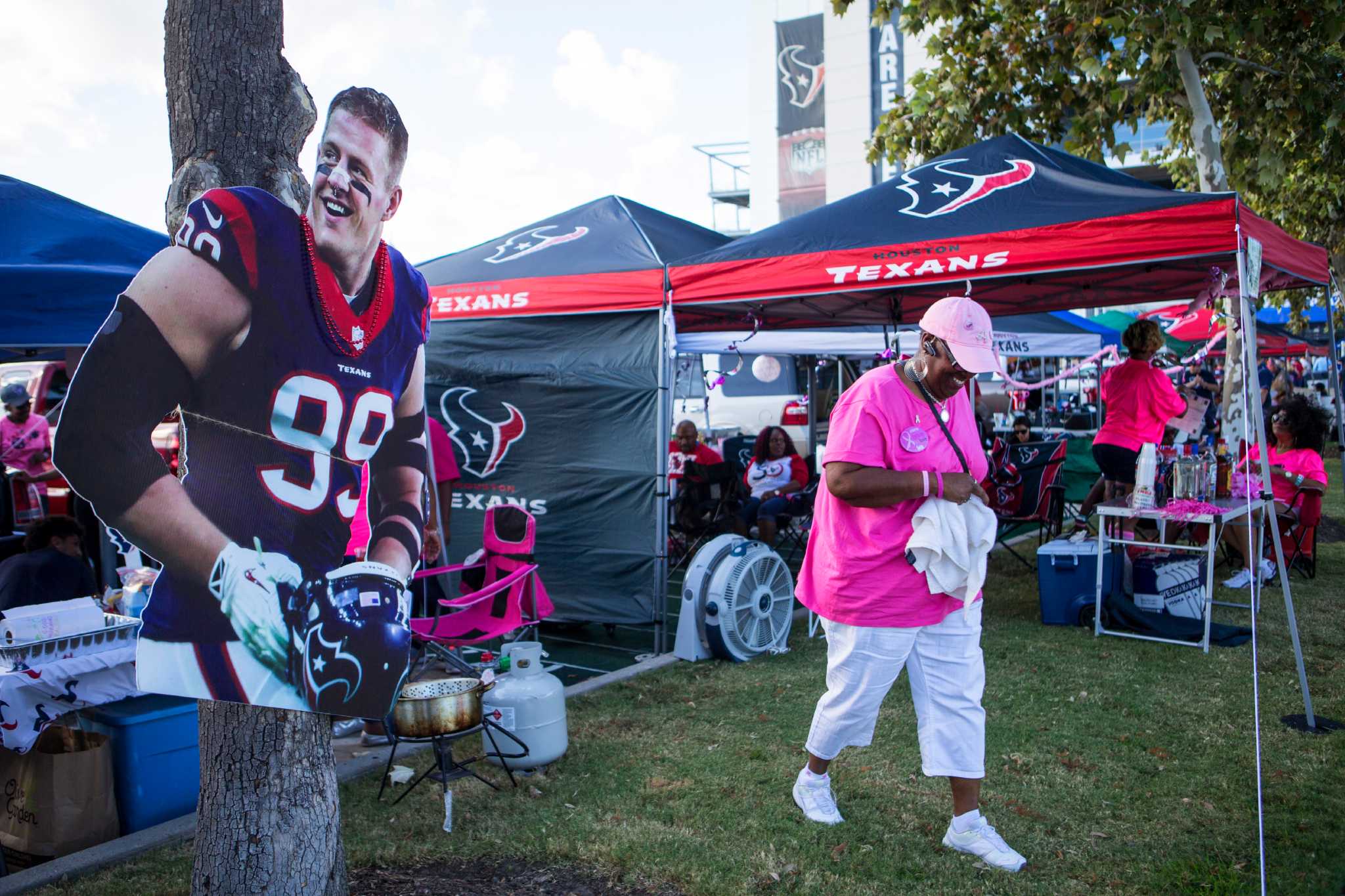 Texans fans tailgate before game against Colts