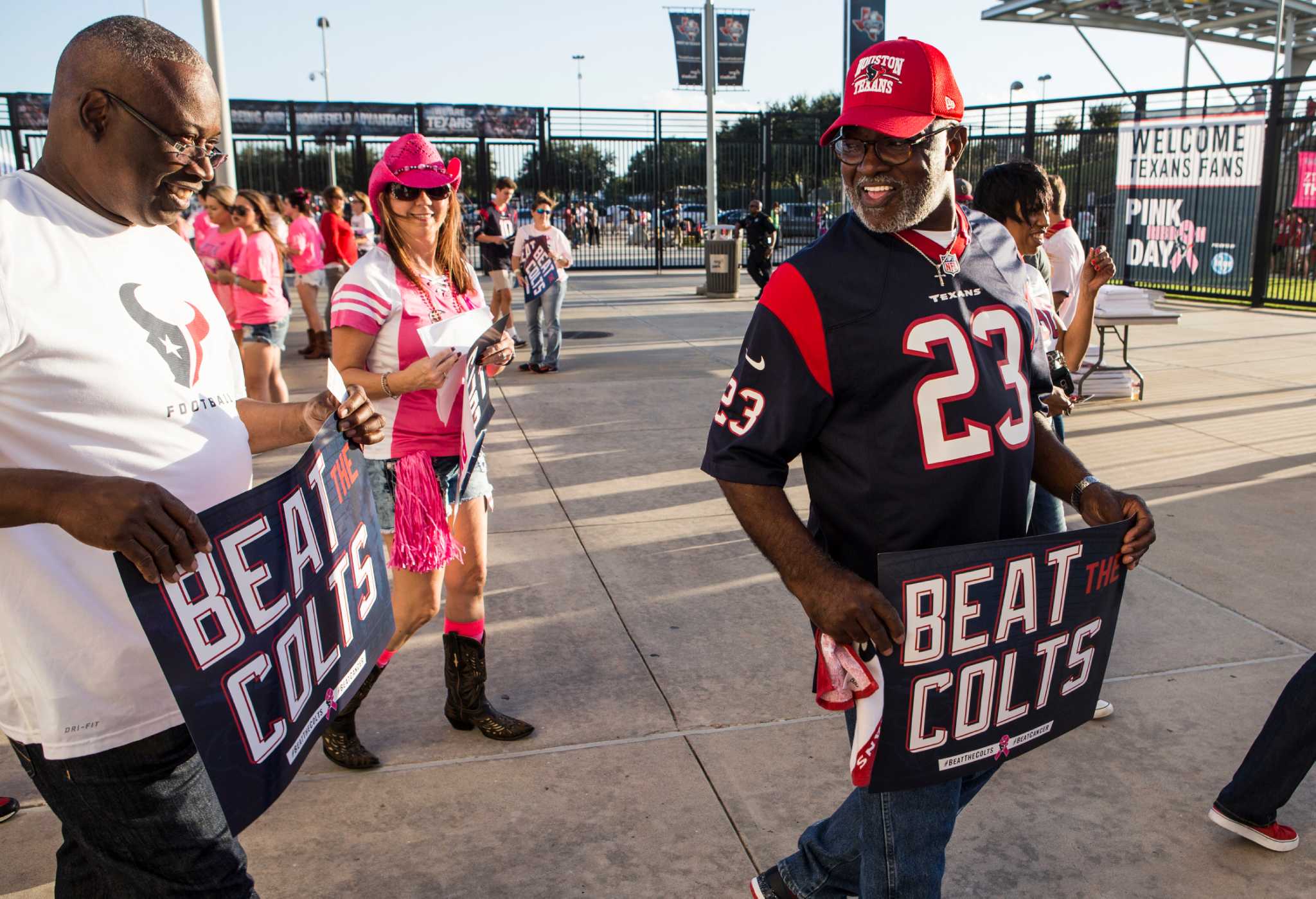 Photos: Fans tailgating at NRG for Texans-Colts game