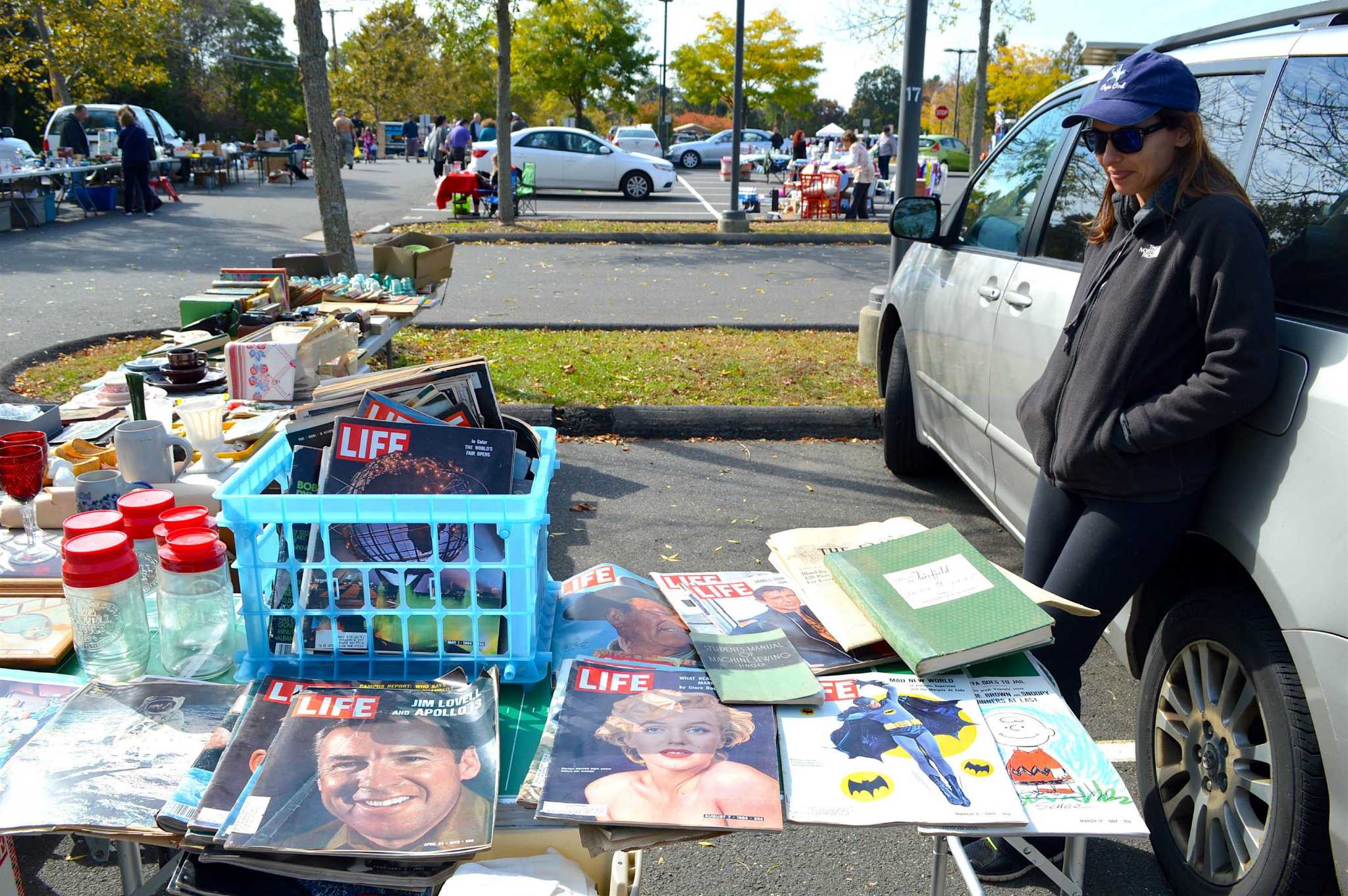 In Pictures Warde Flea Market Fairfield Citizen In Pictures Warde Flea Market