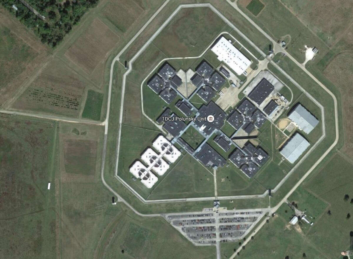 Texas Prison Officials To Begin 1000 Inmate Transfers To Facilities