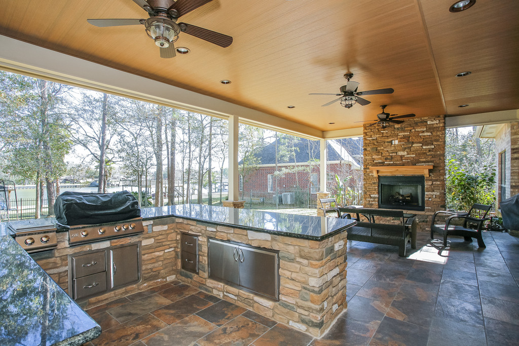 Living large in a great outdoor kitchen space Houston Chronicle