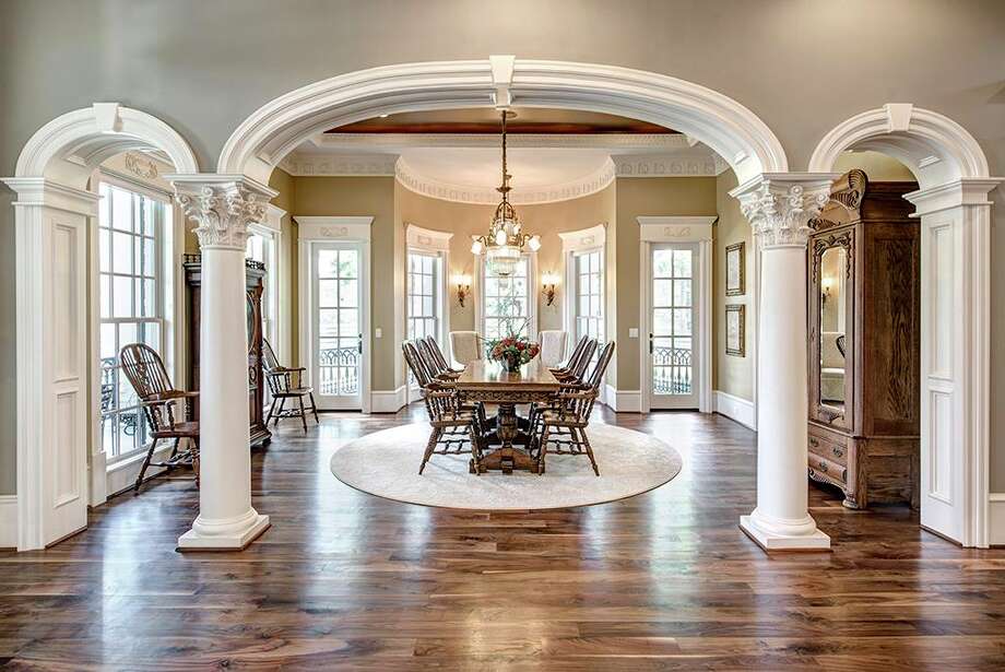 Historic plantation house replica in Tomball sees huge price reduction