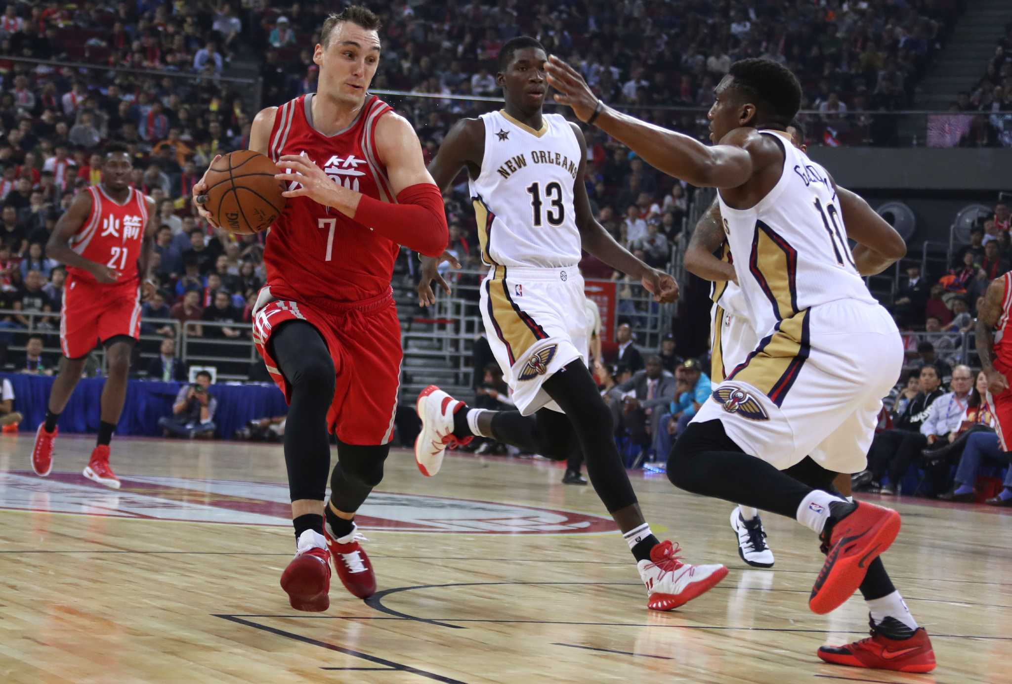 Rockets Sam Dekker Finding Niche At Power Forward