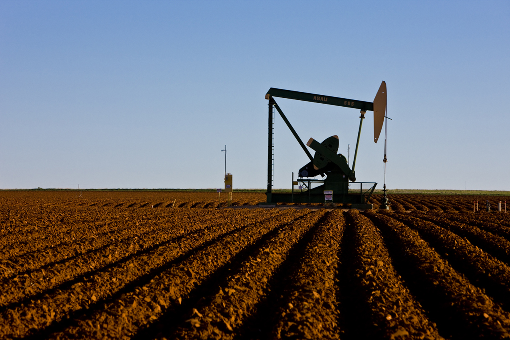 houston-economy-still-waiting-for-oil