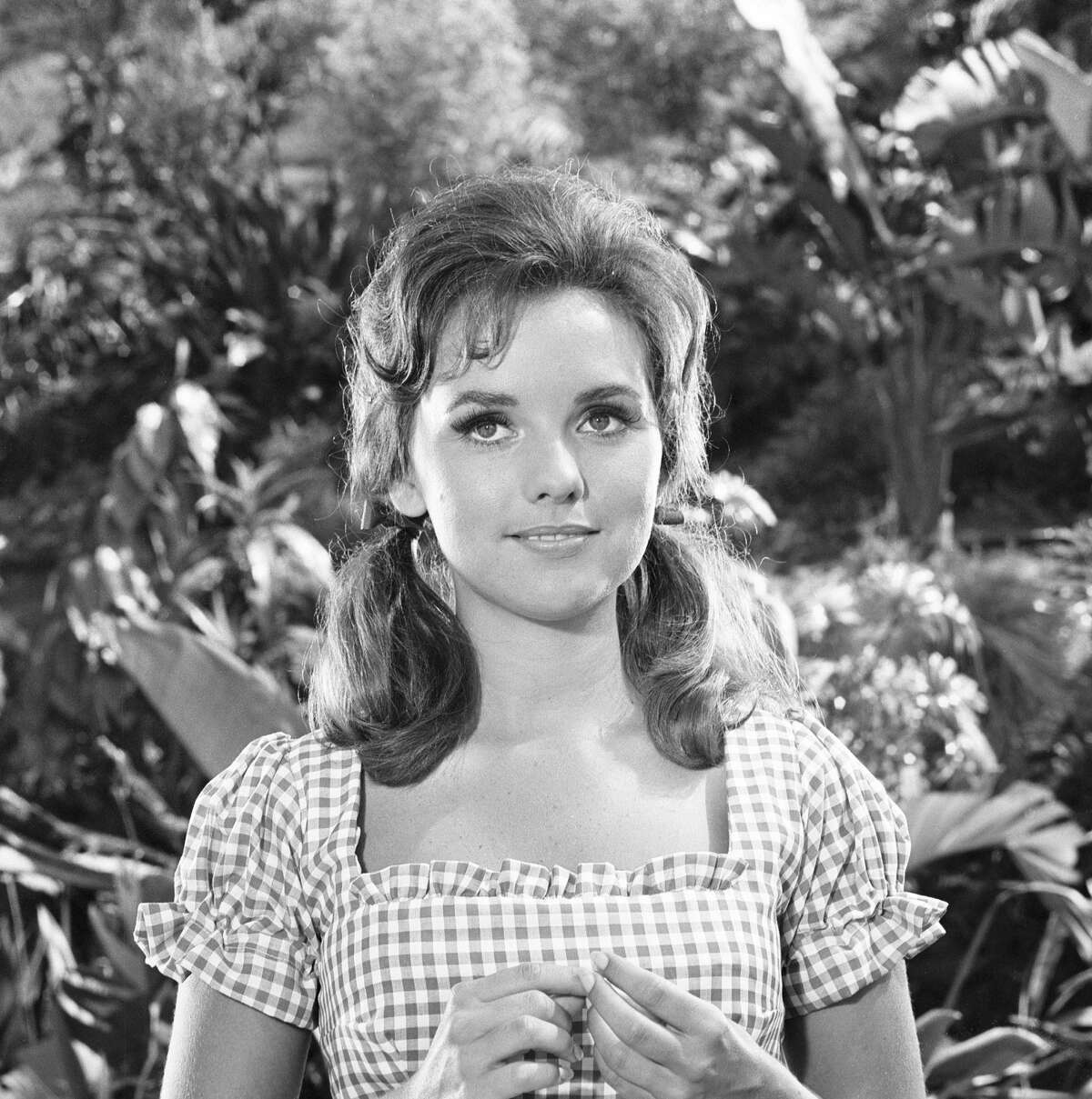 mary-ann-and-ginger-are-the-only-surviving-gilligan-s-island-cast-members