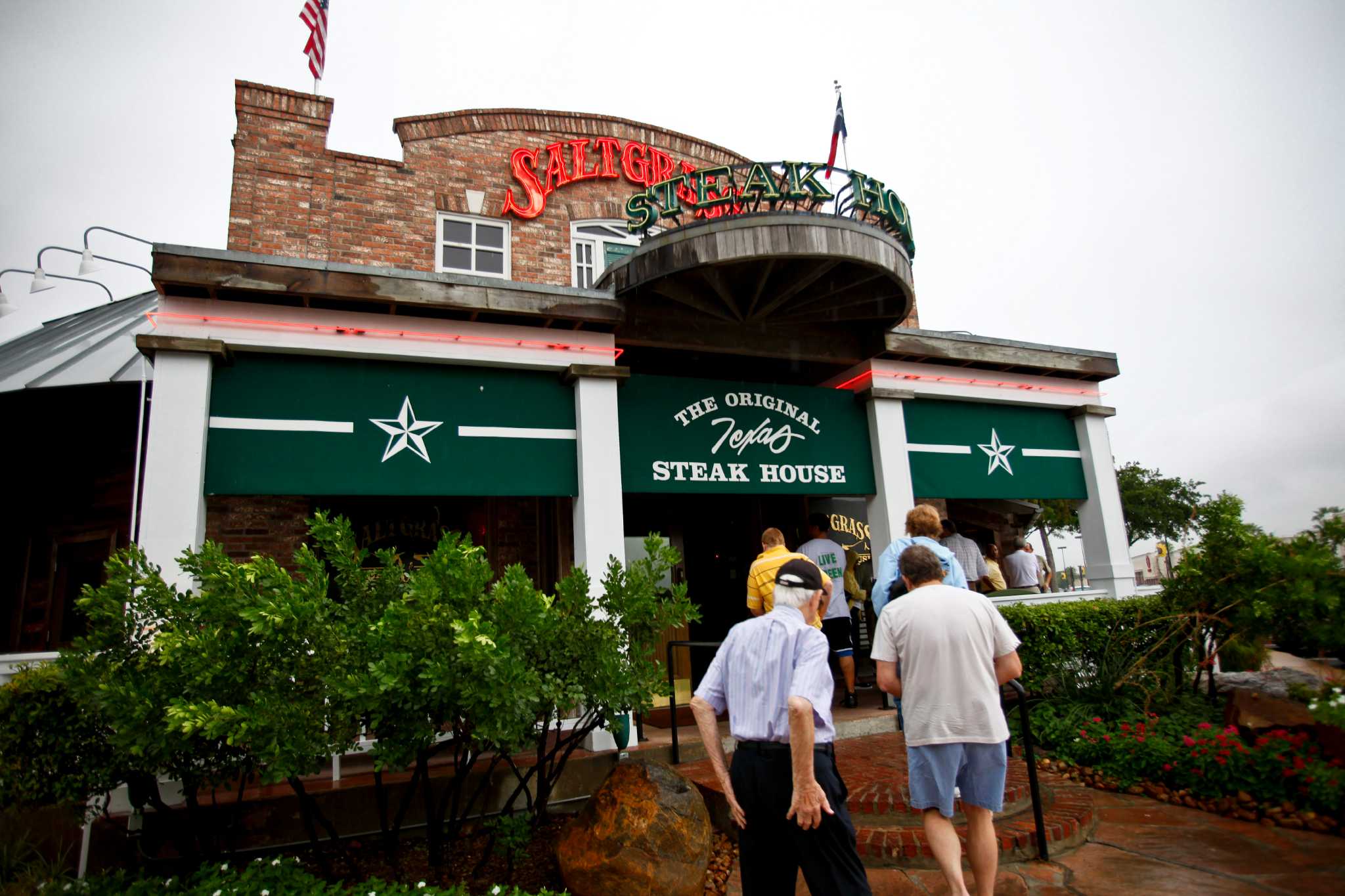 Landry's to Acquire two Del Frisco's Concepts from L Catterton -  Foodservice Equipment & Supplies