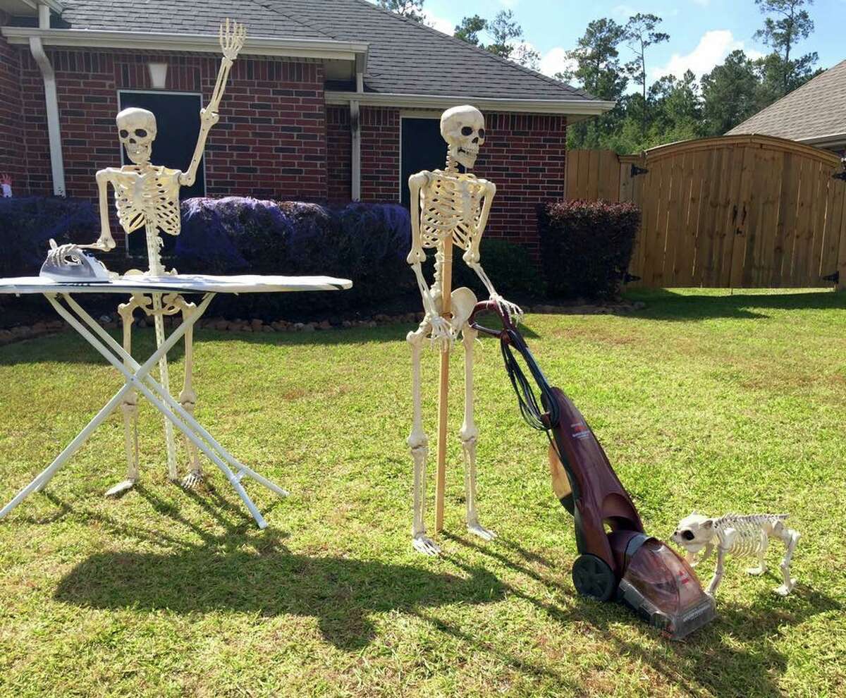 Creative Halloween Display Lets Lumberton Residents Keep Up With The Bones