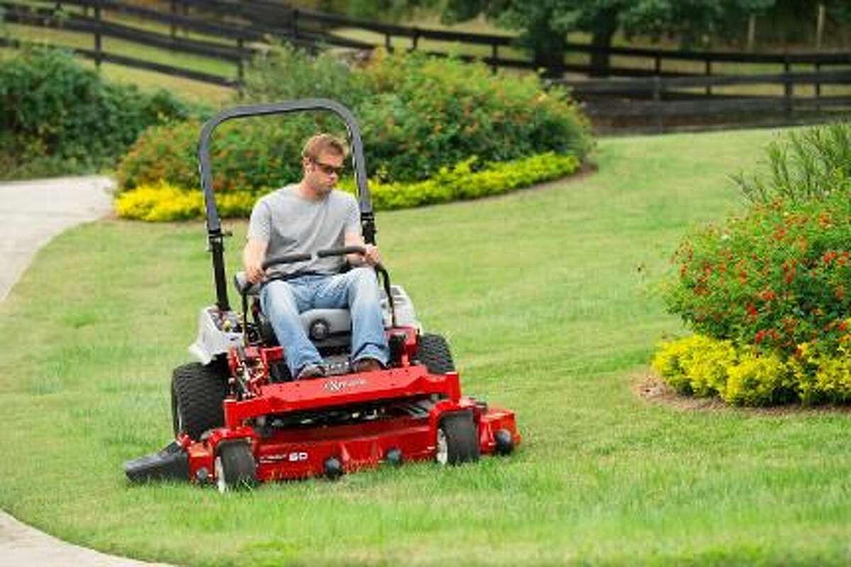 How to Mow Your Lawn Like a Pro
