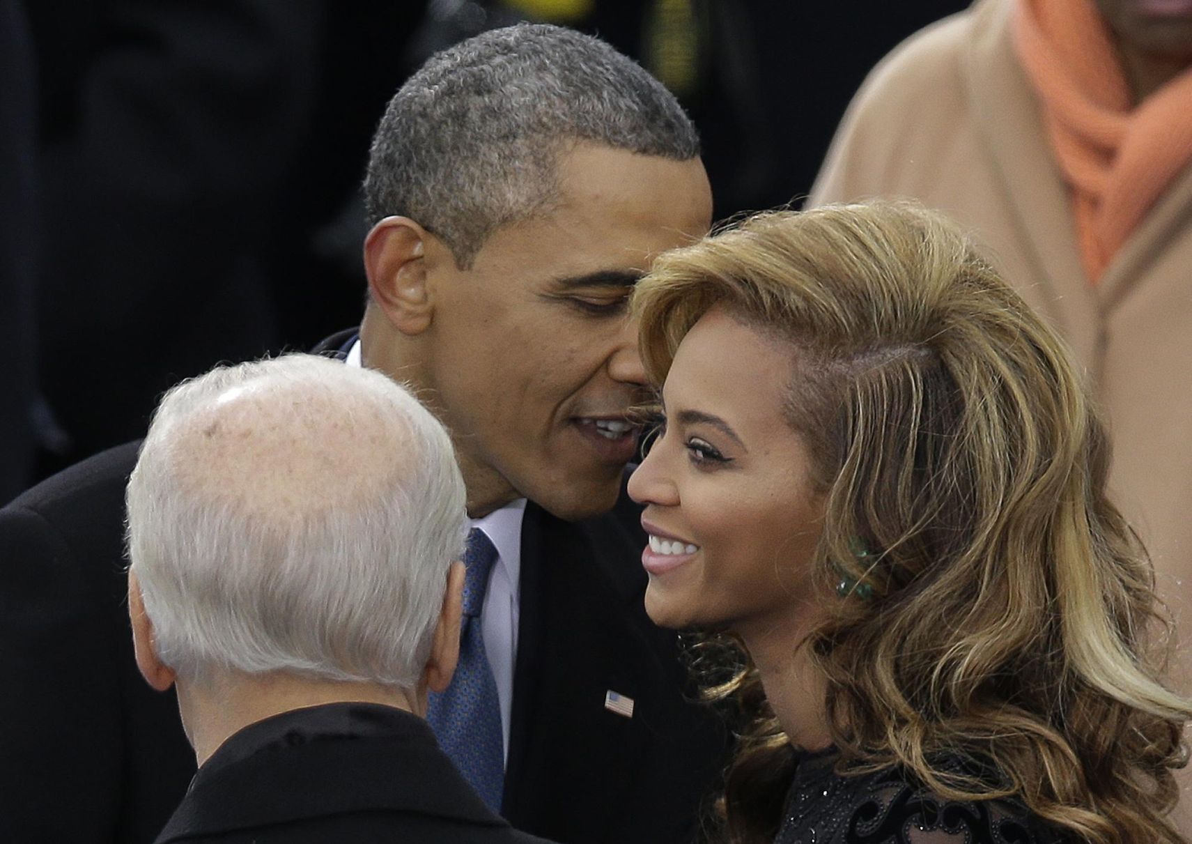 stars-rub-shoulders-with-politicos-at-inauguration