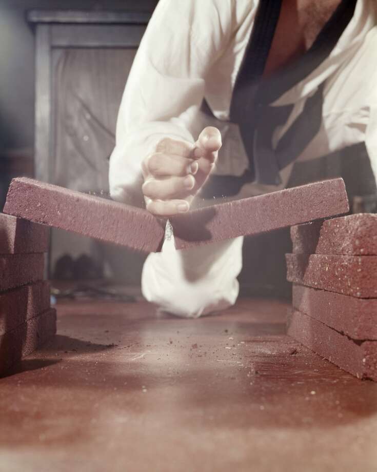 TV host can't stop laughing after ruining brickbreaking demonstration