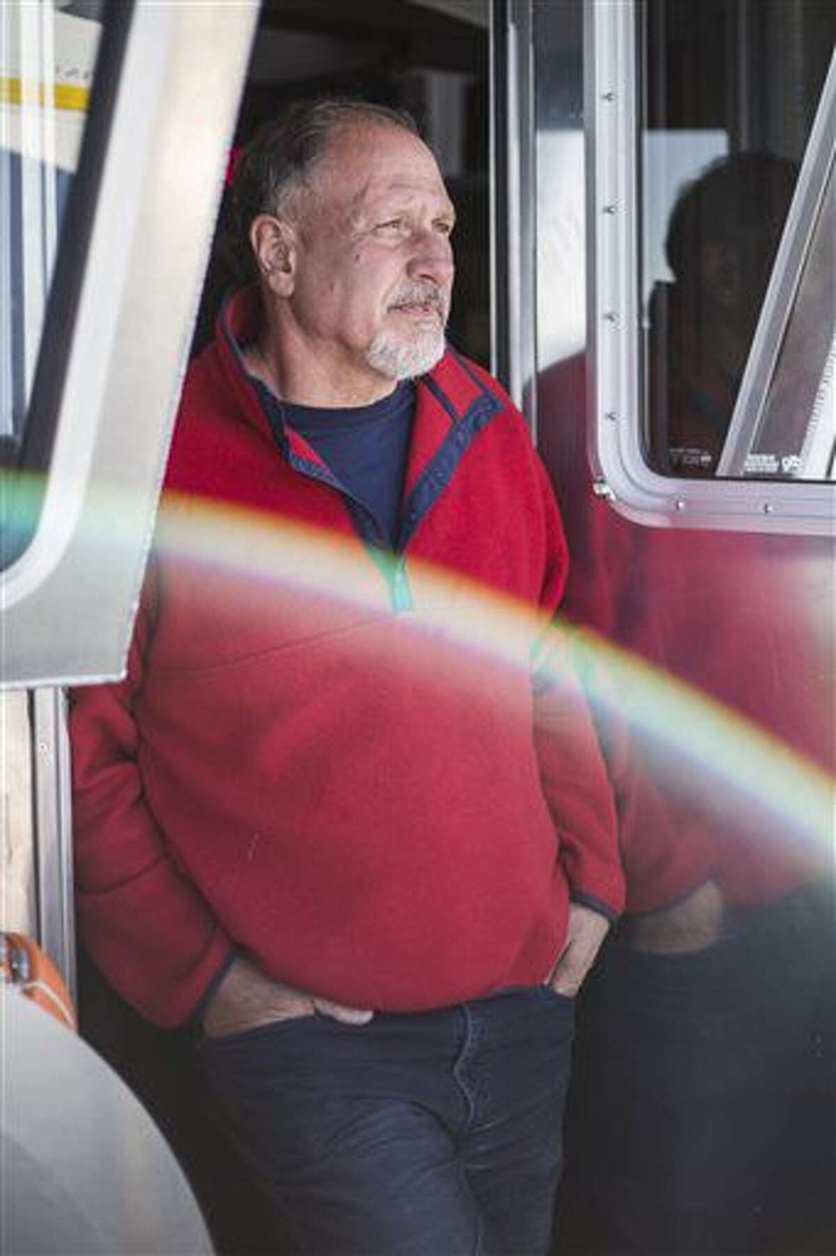 Diving to Yellowstone Lake's underwater world