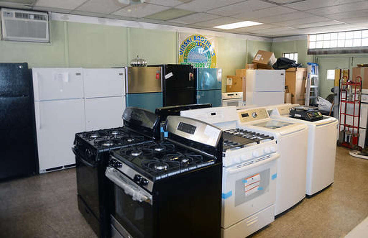 Etna momandpop shop keeps appliances chugging along