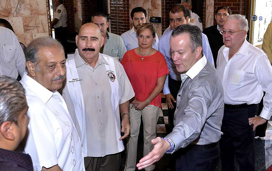 Sostienen reunión Alcalde de Laredo y Presidente Municipal Electo de