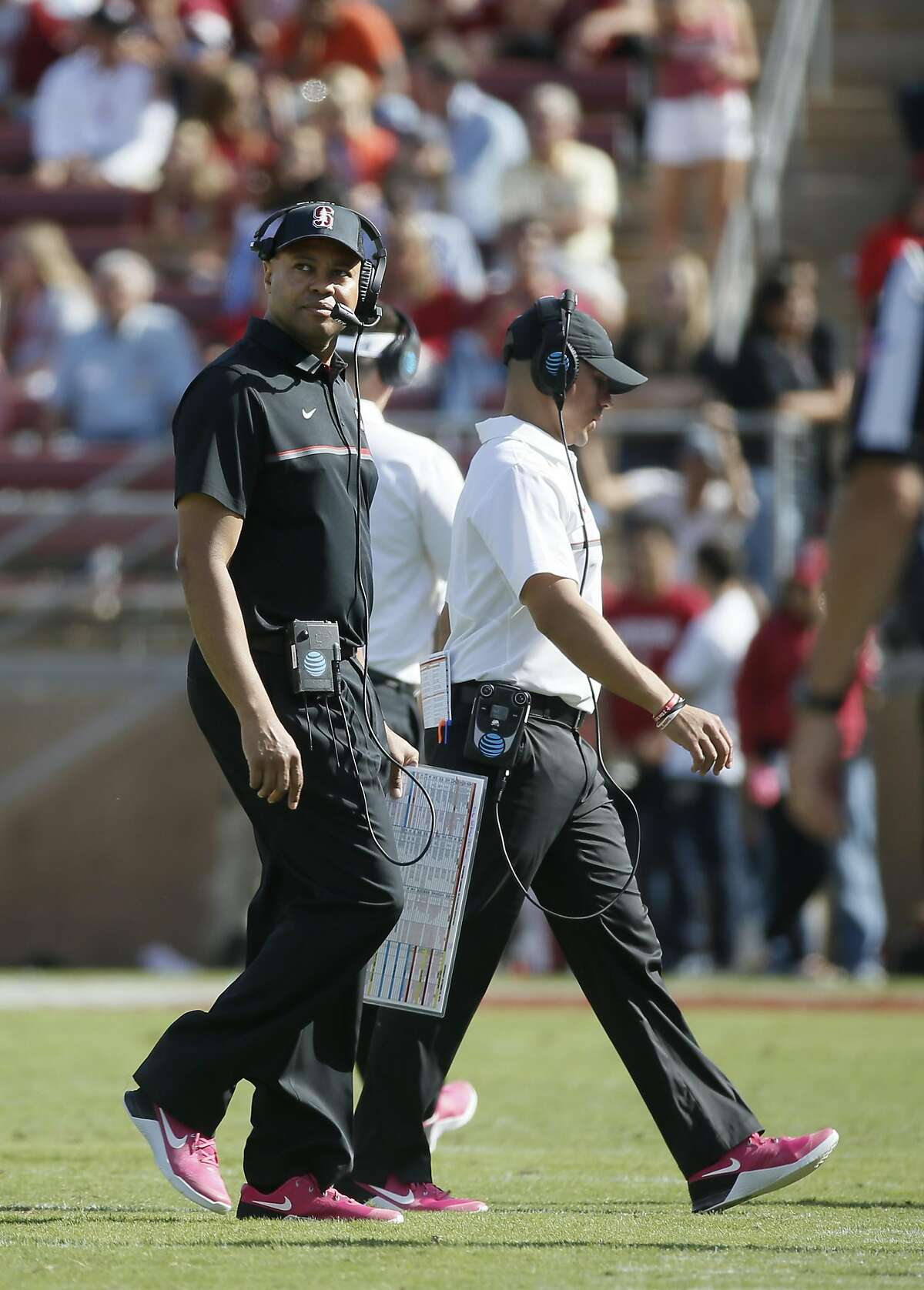 Stanford Football Coaching Staff Salaries - m6y44bs