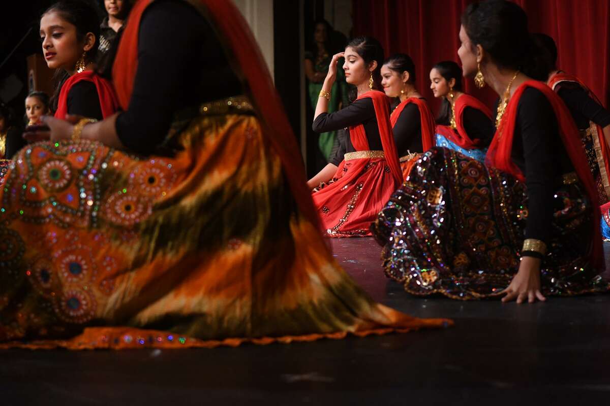 hindi dance programme hindi dance programme