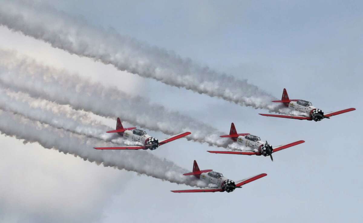 Blue Angels soar again in Wings over Houston Airshow next month