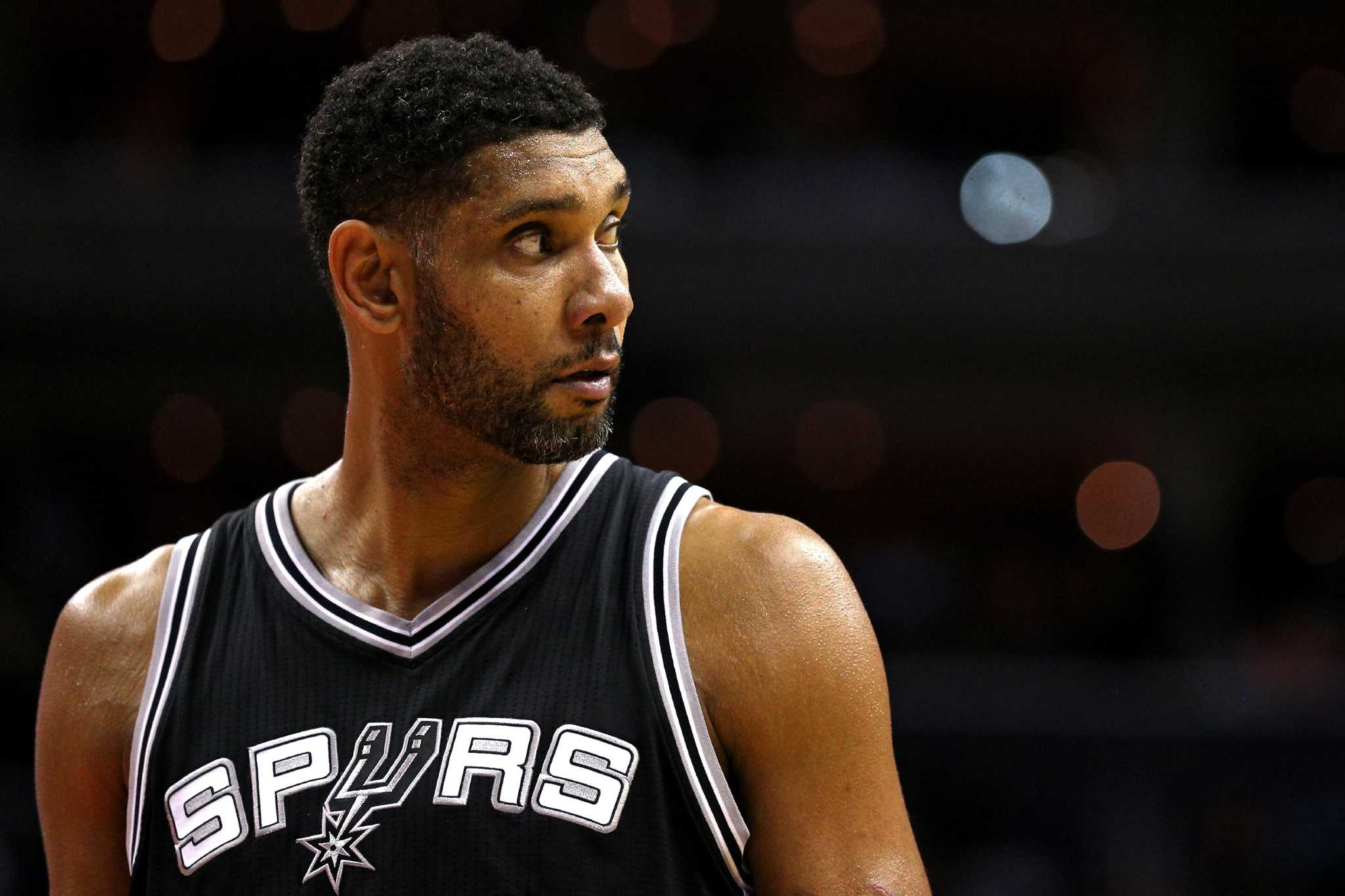 Tim Duncan Elected to Naismith Basketball Hall of Fame - Wake Forest  University Athletics