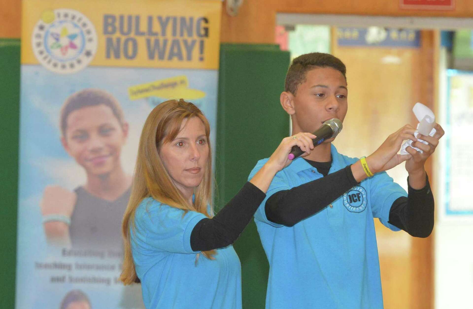 Fox Run students hear anti-bullying message