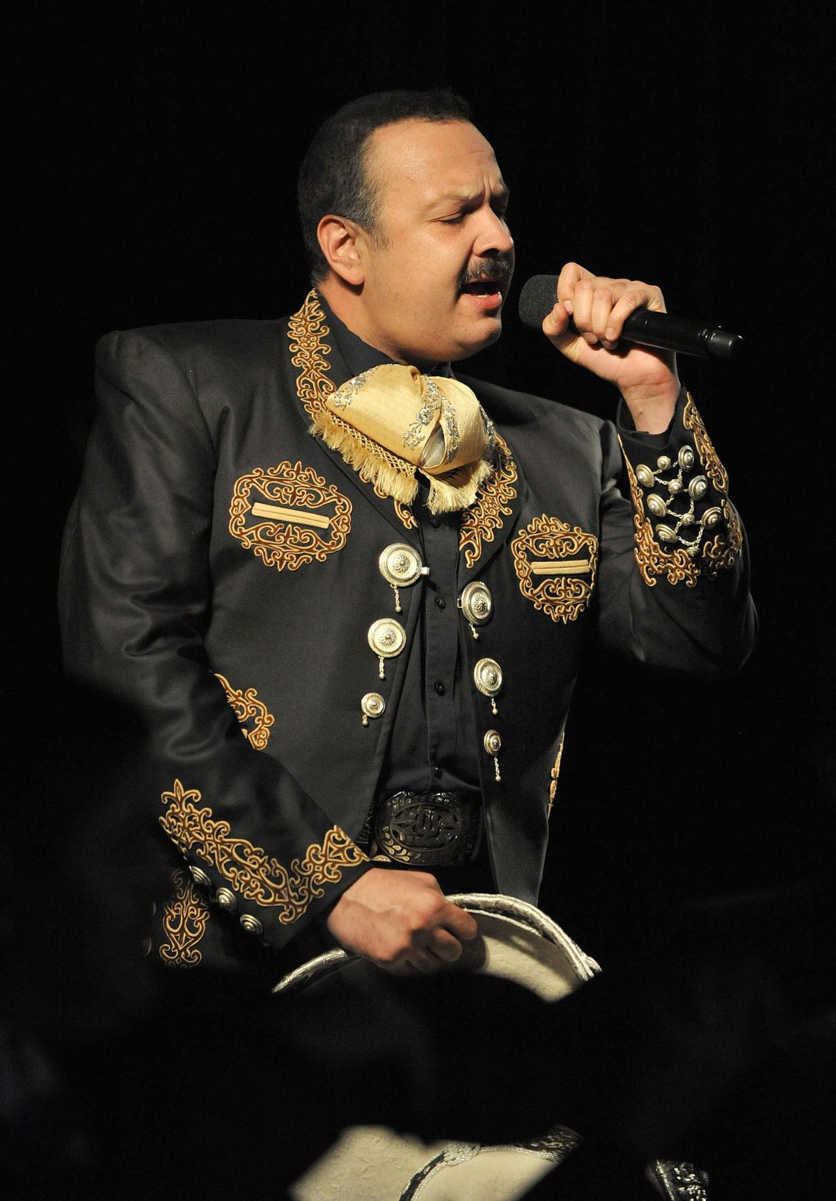 Pepe Aguilar set for April concert