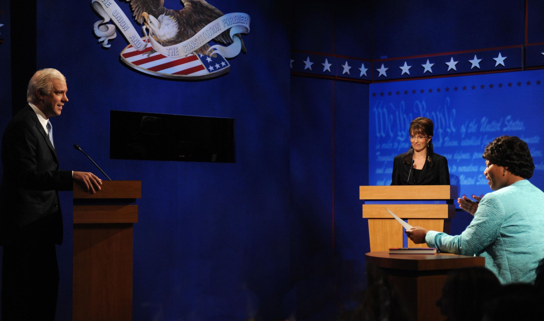 `SNL' sends up VP debate with Fey, Queen Latifah