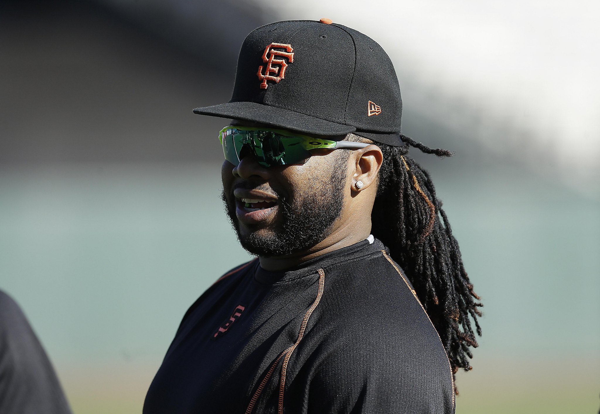 Giants hope Johnny Cueto can arrive soon, be ready for Opening Day